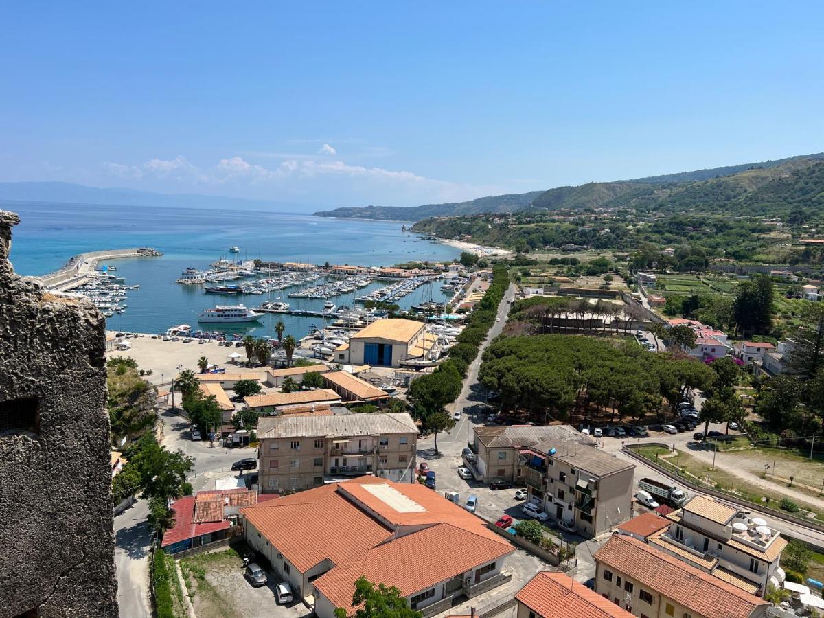La Rupe Apartments Tropea Exterior photo